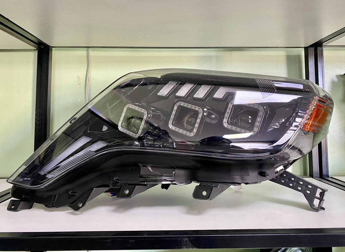 LED Projector Headlight for Toyota Prado 2013-2017 | Dynamic DRL & Sequential Turn Signal