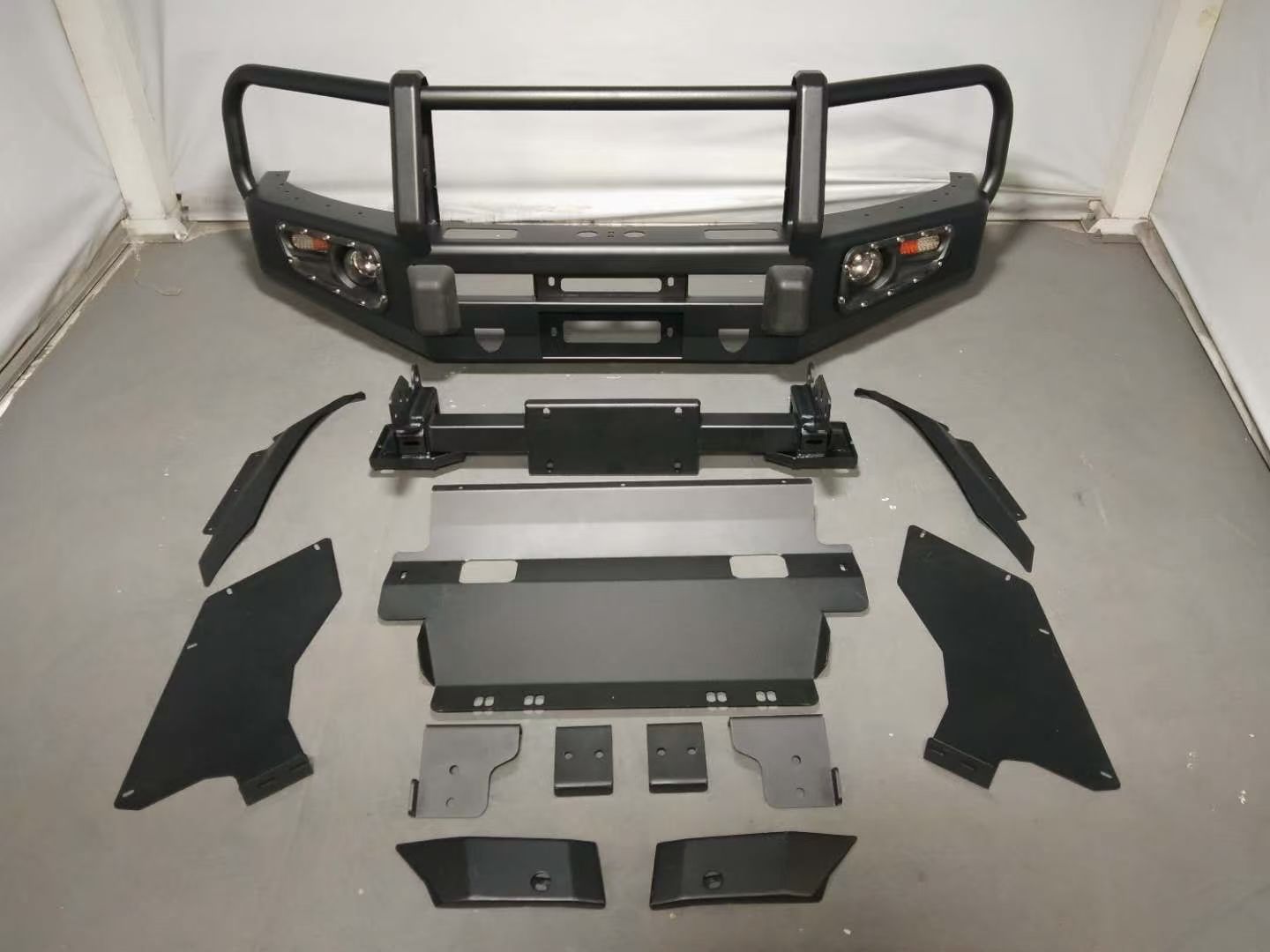 front bumper For Toyota Land Cruiser 2007 - 2022