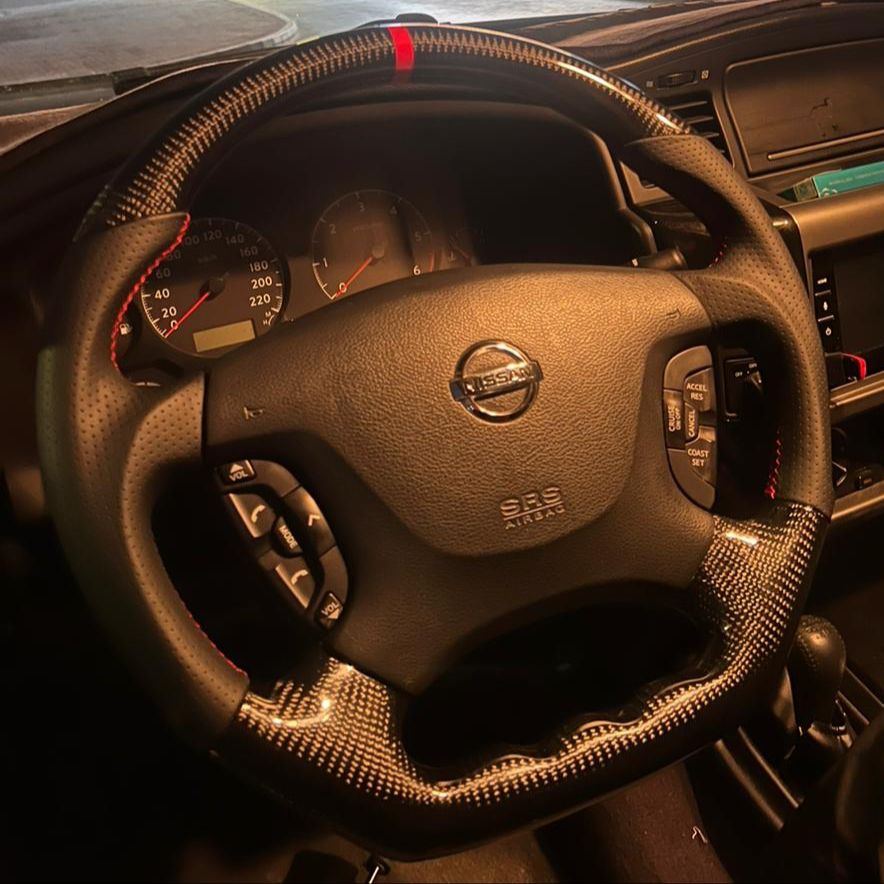 Carbon Fiber Steering Wheel for Nissan Patrol Y61 VTC GU (2005 - 2009)