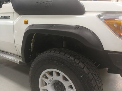 Fender Flares For Toyota Land Cruiser 71 Series 2010-2022 (Kut Snake)
